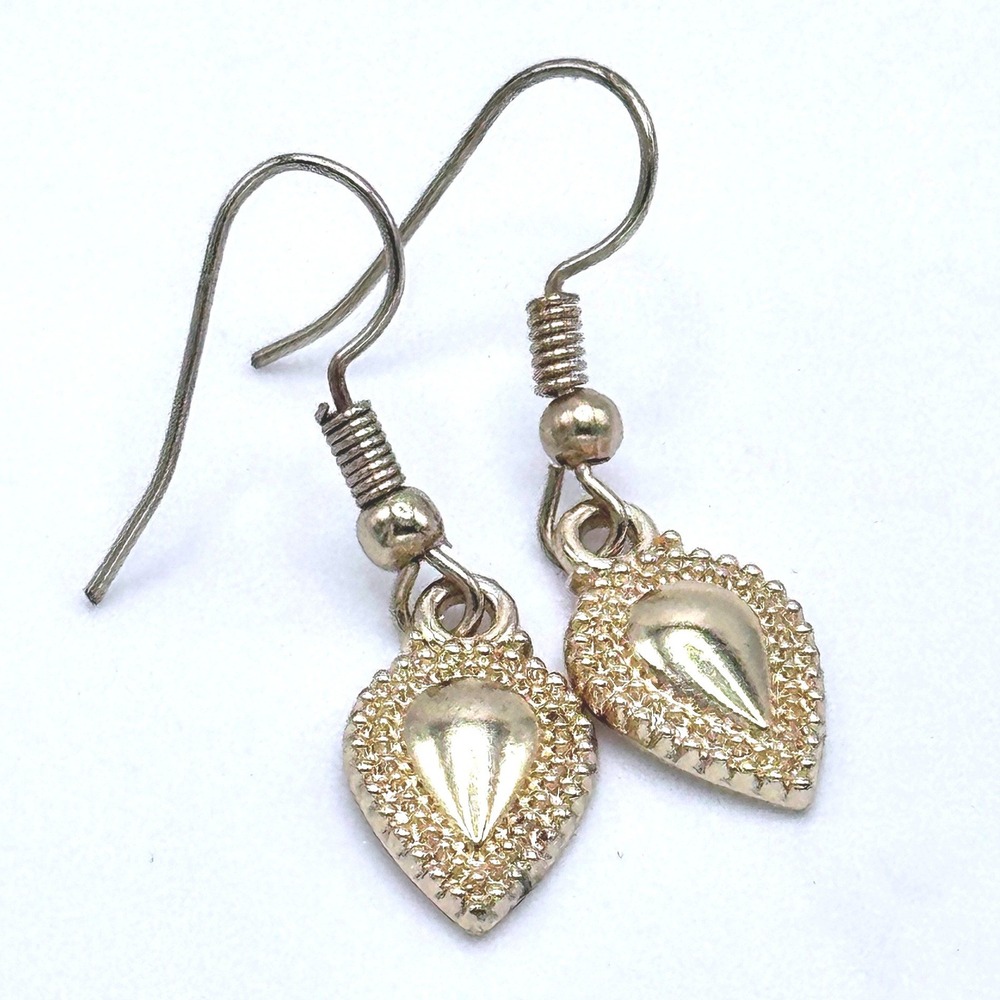Gold Tone Tear Drop Dangle Earrings Textured Border Lightweight Hook Retro
